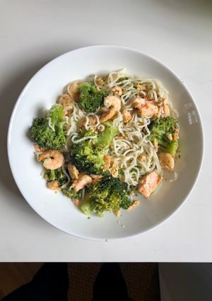 A picture of 10-minute Pesto, Broccoli & Salmon Noodles.