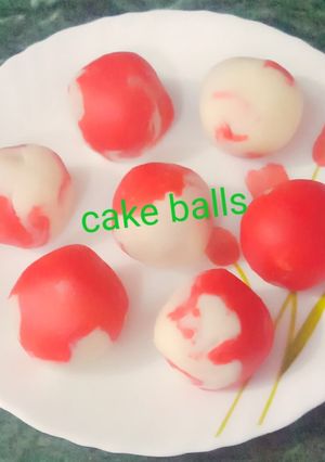 केक बाँल्स (cake balls recipe in hindi) रेसिपी मुख्य फोटो