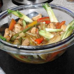 A picture of My Chinese Chicken stir fry with mix veg 😀.