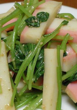 A picture of Kamaboko and Mitsuba Tossed in Wasabi-Soy Sauce.