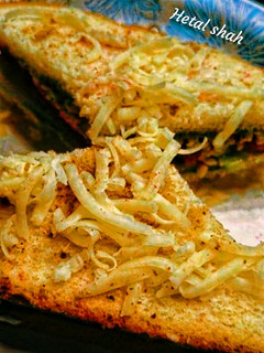 वेज सैंडविच (Veg sandwich recipe in Hindi) रेसिपी मुख्य फोटो
