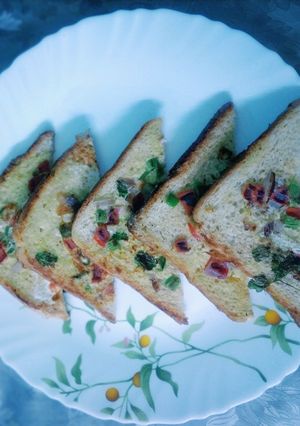 ভেজিটেবিল ডিম টোস্ট (vegetable dim toast recipe in Bengali) রেসিপির প্রধান ছবি
