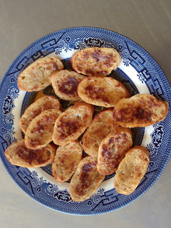 A picture of French baguette French toast.