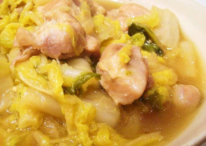 How to Make Homemade Sukiyaki Style Stewed Chicken and Chinese Cabbage