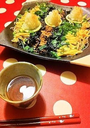 A picture of Light but Festive Kawara-Soba with Tuna.