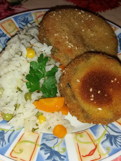 Rántott cukkini zöldséges rizzsel recept fotója