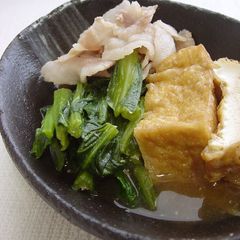 A picture of Simmered Komatsuna and Pork Belly.