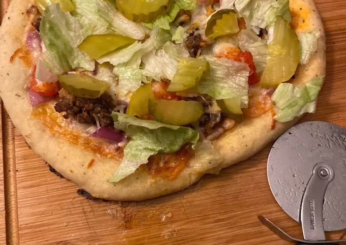 Recipe of Super Quick Homemade Deluxe hamburger pizza