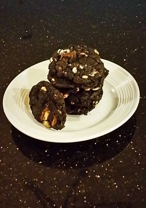 A picture of Chocolate Peppermint Crunch Cookies.