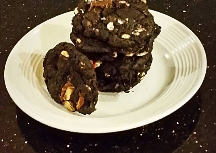 Easiest Way to Prepare Homemade Chocolate Peppermint Crunch Cookies
