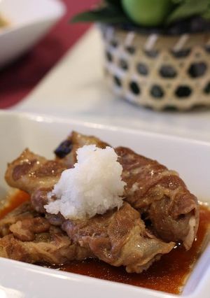 A picture of Eggplant and Pork Rolls.