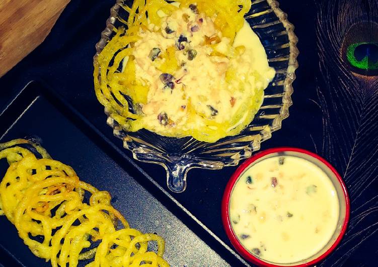 Jalebi with rabri