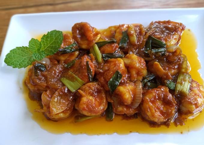 Resep Udang Oseng Mentega Oleh R.A. Widya Novianti Rizki - Cookpad