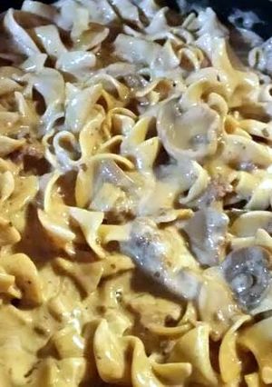 A picture of Crockpot Beef Stroganoff.