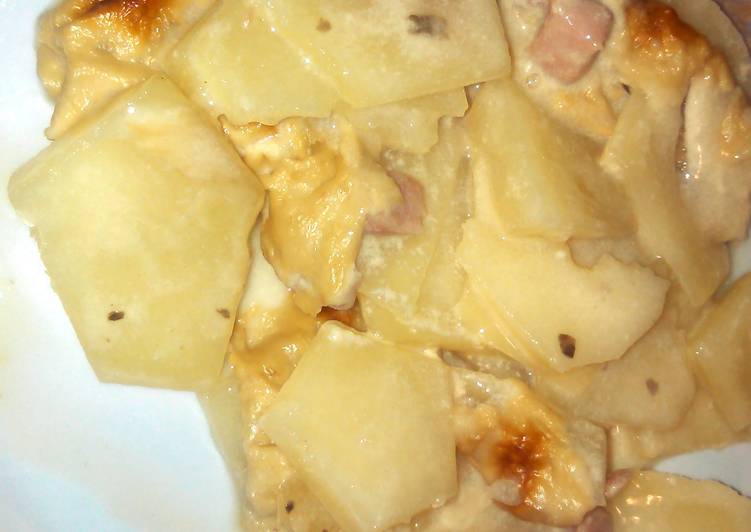 Easy Scalloped Potatoes and Ham