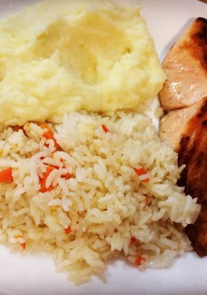 Una foto de Salmón a la mantequilla
