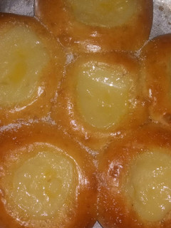 Una foto de Bollos caseros con crema pastelera