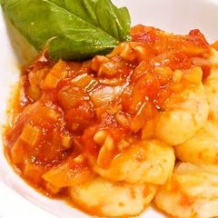 A picture of Tomato Sauce.