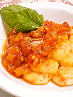A picture of Tomato Sauce.