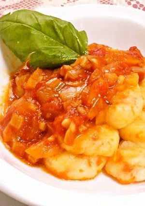 A picture of Tomato Sauce.