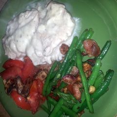 A picture of Tomato Mushroom Sautee.
