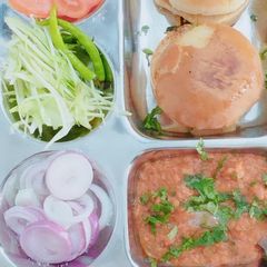 A picture of Pav bhaji.