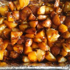 A picture of Honey Roasted Potatoes.