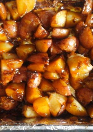 A picture of Honey Roasted Potatoes.