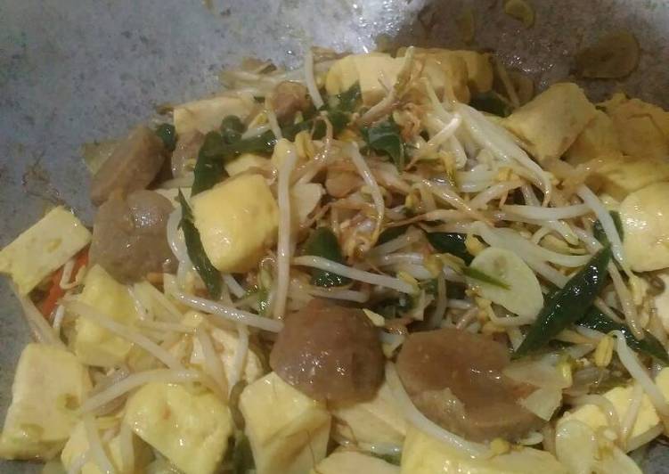 Tumis toge bakso tahu