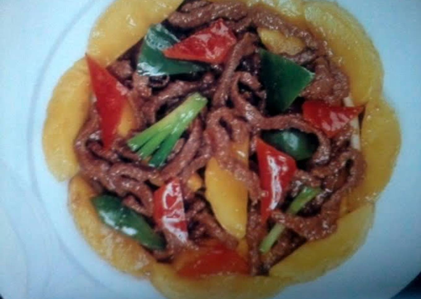 Lovebeaut's Stir Fried Beef with Mango
