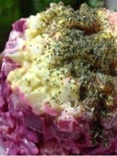 A picture of Herring Salad with Beetroot.