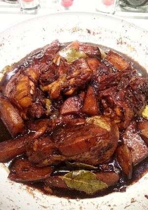 A picture of Chicken Adobo - Filipino style.