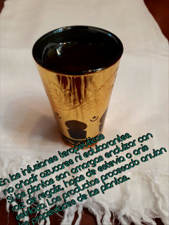 Una foto de Infusión de laurel, menta y semilla de aguacate
