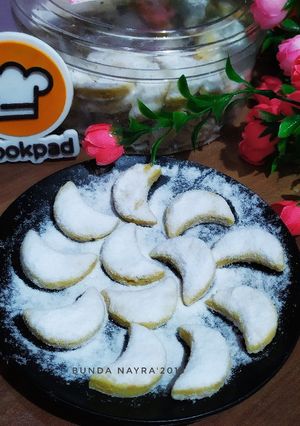 Foto resep Putri Salju Keju, Lumer + Kokoh