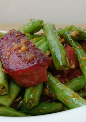 A picture of Green Bean And Spam With Orange Ginger Sauce.