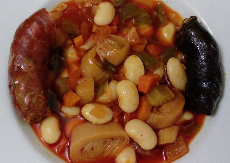 Judiones con ibéricos y verduras