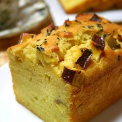 A picture of Sweet Potato Pound Cake.