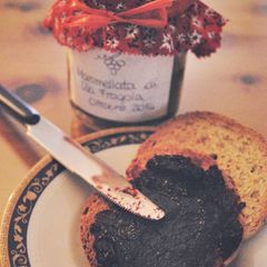 A picture of Concord grape Jam.