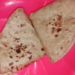 A picture of Ajwain parantha.