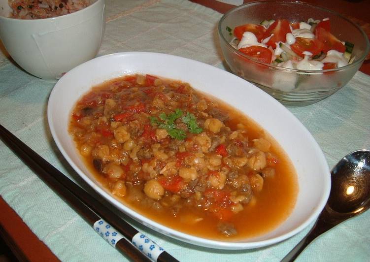Steps to  Harira (Moroccan Soup)