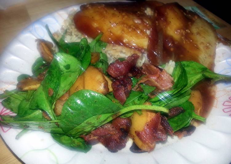 Recipe of Appetizing Warm Pear and Bacon Salad