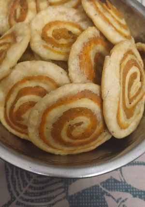 कुरकूरी मसाला मठरी (Kurkuri masala mathri recipe in hindi) रेसिपी मुख्य फोटो