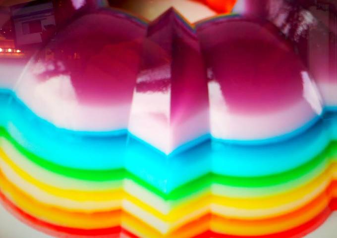 Spiked Rainbow Jello Mold Recipe by BerryCream78 - Cookpad