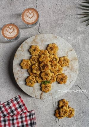 Foto resep Garlic cheese cookies