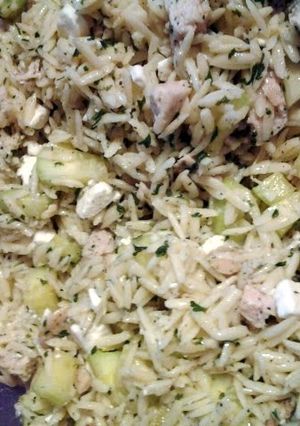 A picture of Mediterranean Orzo Chicken Pasta.