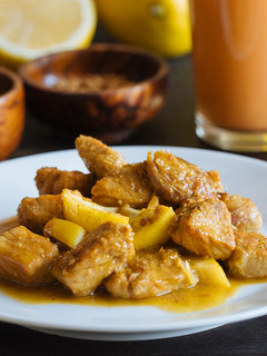 Una foto de Lomo de cerdo con limón y especias
