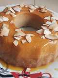 Pudín de banana con crema de maní