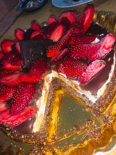 صورة لوصفة كيكة الفواكه🍌🍓🍫