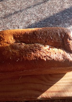 A picture of Lemon & Grandilla loaf.