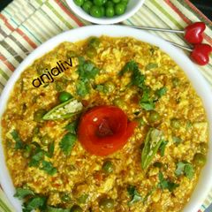 A picture of Peas,cottage cheese sabji (Matar paneer ki bhurji).
